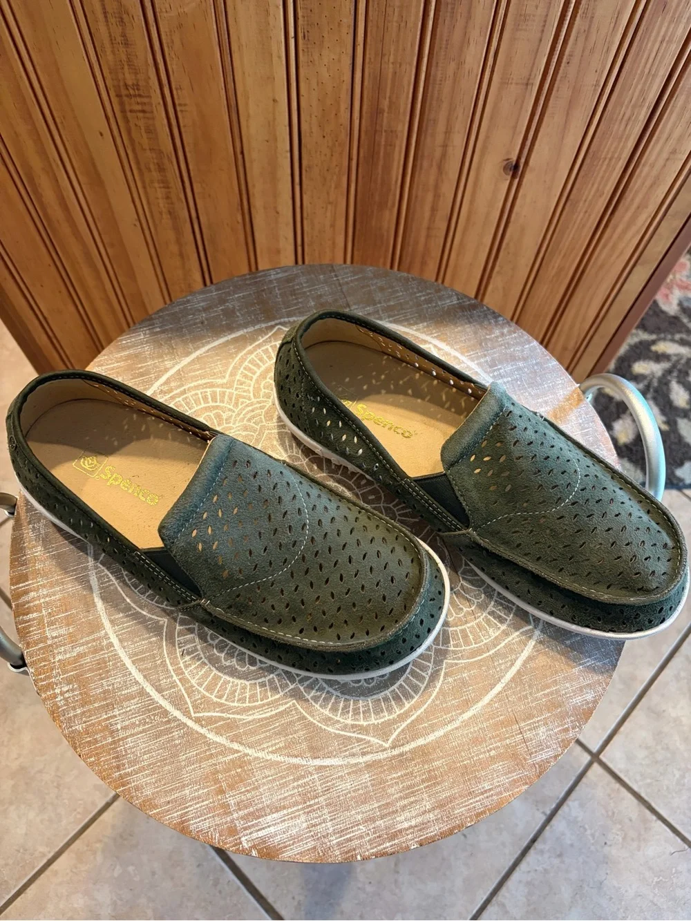 Spenco Women's Olive Green Perforated Slip-On Loafers 2